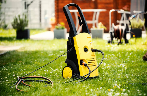 Best Driveway Pressure Washing  in Sparta, IL